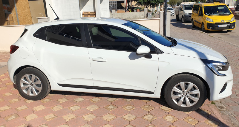 Renault Clio X-Tronic TCE Automatic