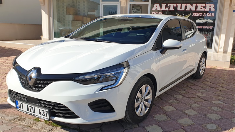 Renault Clio X-Tronic TCE Automatic