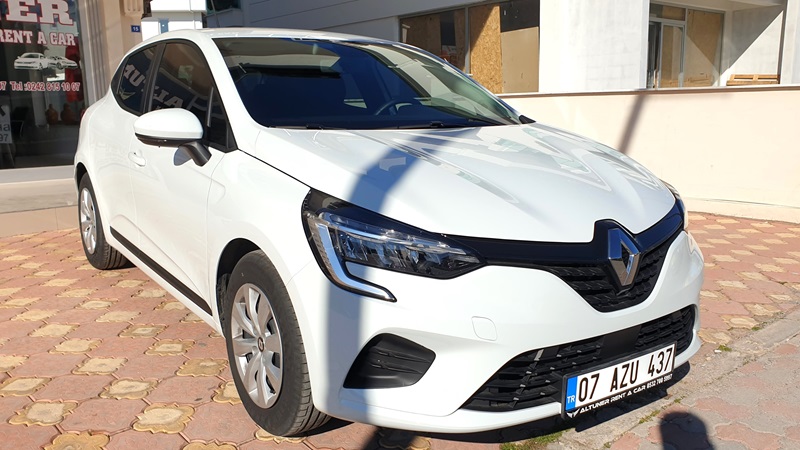 Renault Clio X-Tronic TCE Automatic