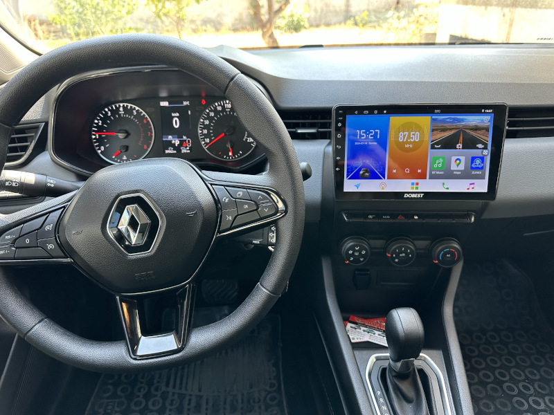 Renault Clio X-Tronic TCE Automatic