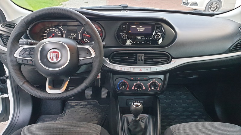 FIAT EGEA 1.4 Manual